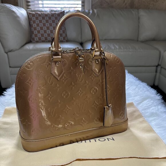Authentic Louis Vuitton Alma PM Vernis Hand Bag - Picture 3 of 17